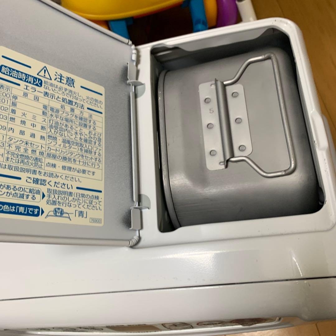 ダイニチ ブルーヒーター　FWY-32R2 ムーンホワイト　2023年製