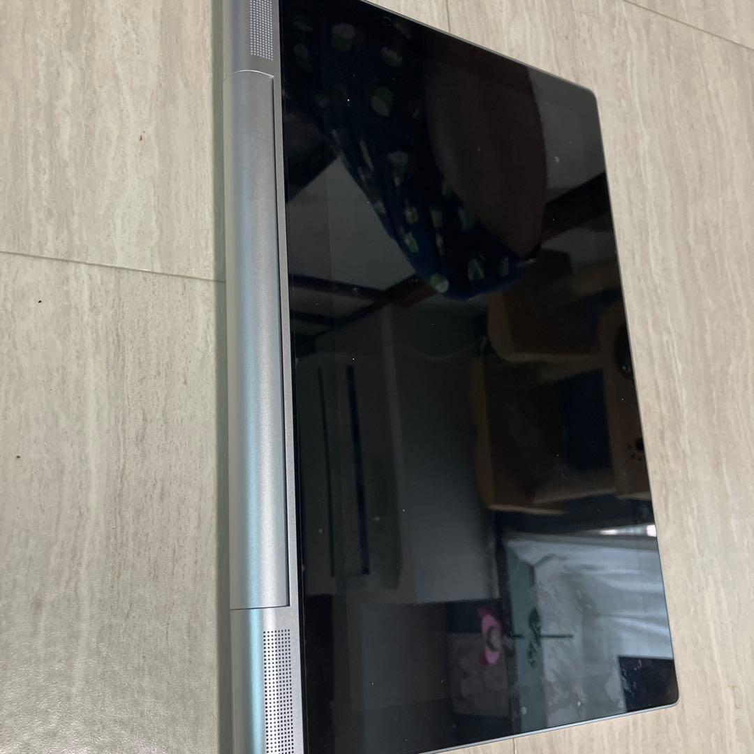 YOGAタブレット2