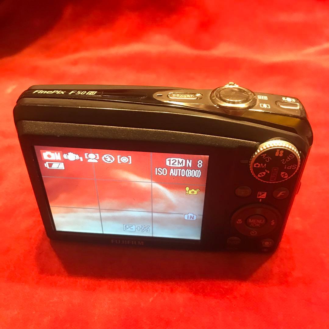 【美品】動作品　FUJIFILM FinePix F50fd ブラック