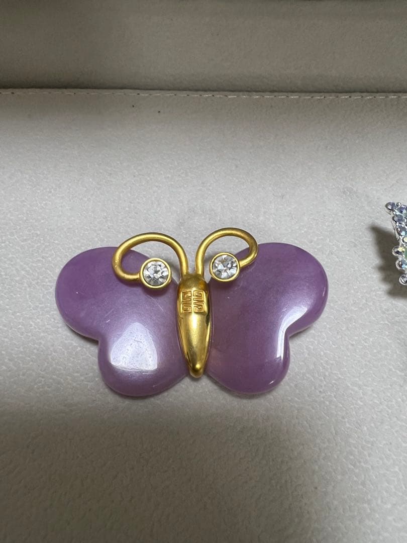 蝶のブローチセット