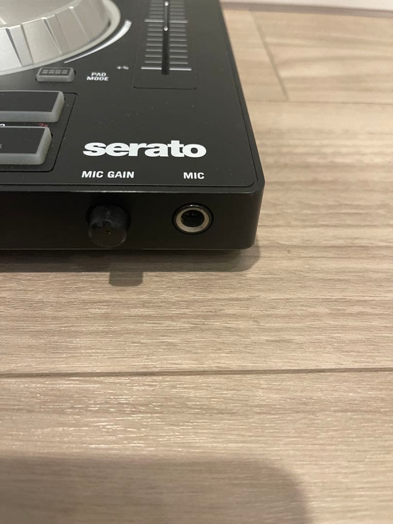 Numark MTPRO3 つまみカバー2箇所不足