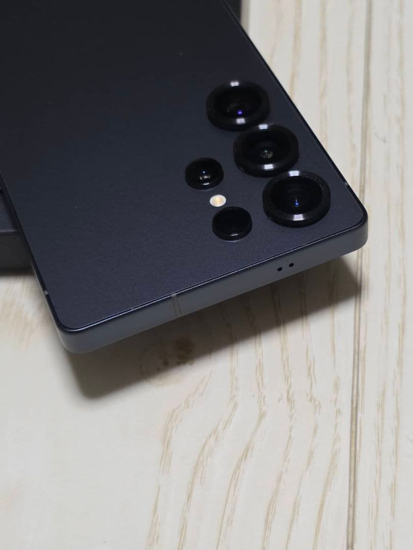 Galaxy S25 Ultra 1TB ジェットブラック未使用に近い‼️