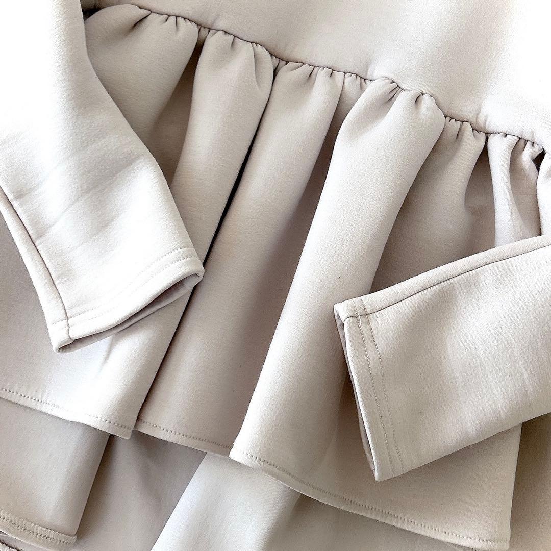 美品 ツルバイマリコオイカワ Kirill キリル ペプラムトップス