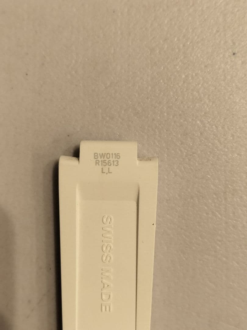 ■ルイヴィトン■未使用品　BW0116　R15613　LL　替えベルト　白