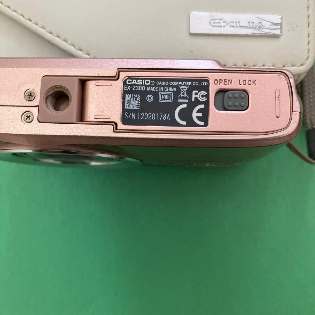 CASIO EXILIM EX-Z300 デジタルカメラ　ピンク⭐︎希少カラー⭐︎