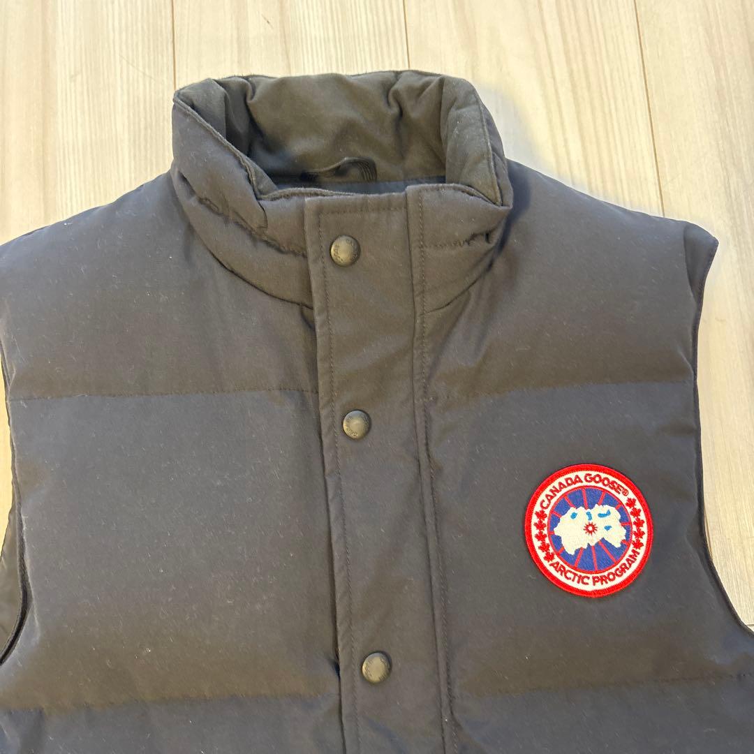 カナダグース ガーソンベスト ネイビー