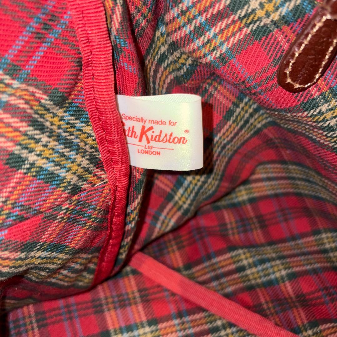 ⭐️キャスキッドソン　限定品‼️　キャンバスボストンバッグ　ワッペン　カーキ