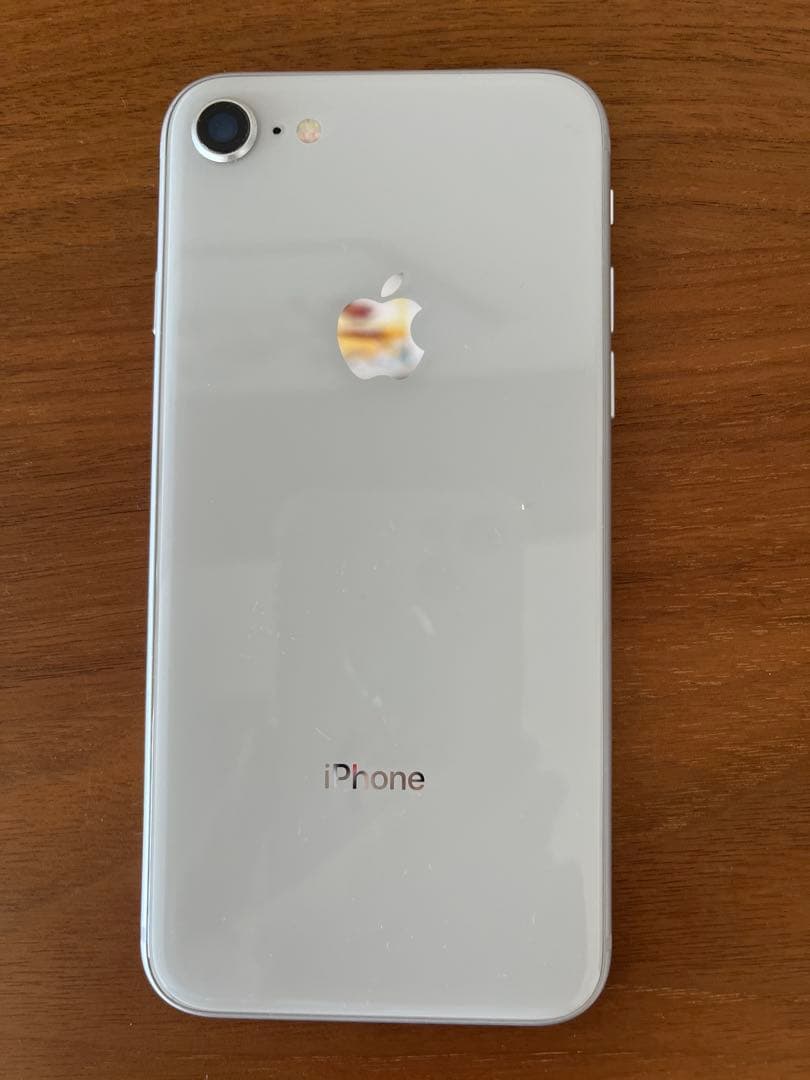 スマートフォン本体 Apple iPhone8 64 GB