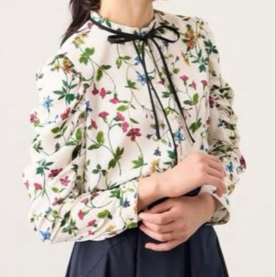未使用級　ANAYI 花柄ボウタイブラウス 38