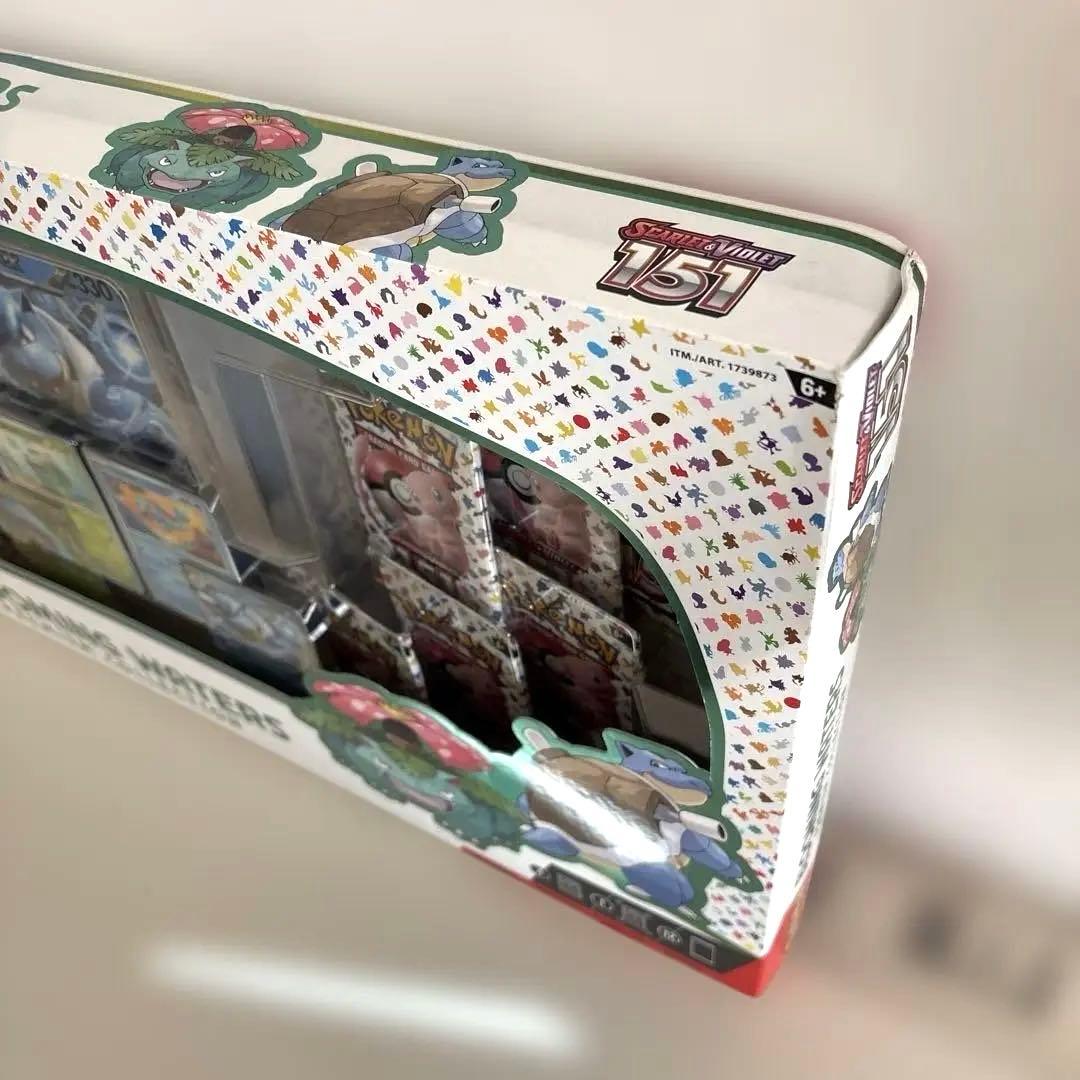 【海外版】ポケモン151 Blooming Waters プレミアムコレクション