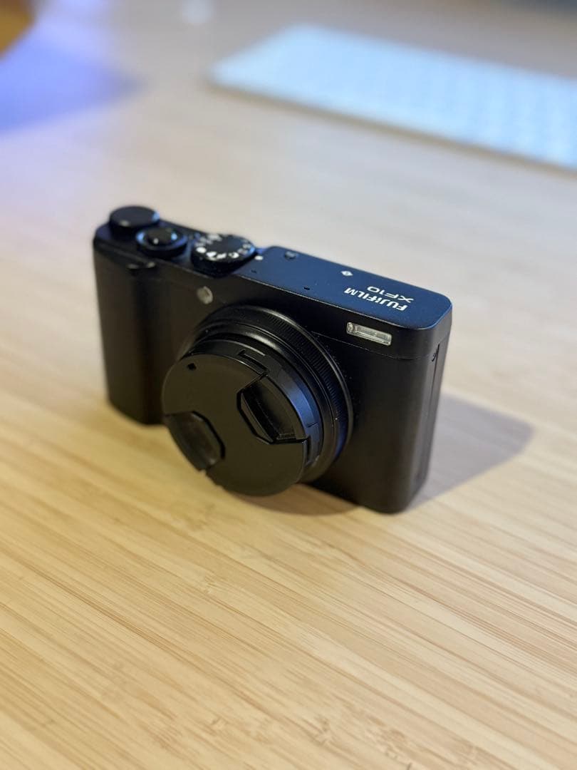 Fujifilm XF10 富士フィルム コンパクトデジタルカメラ