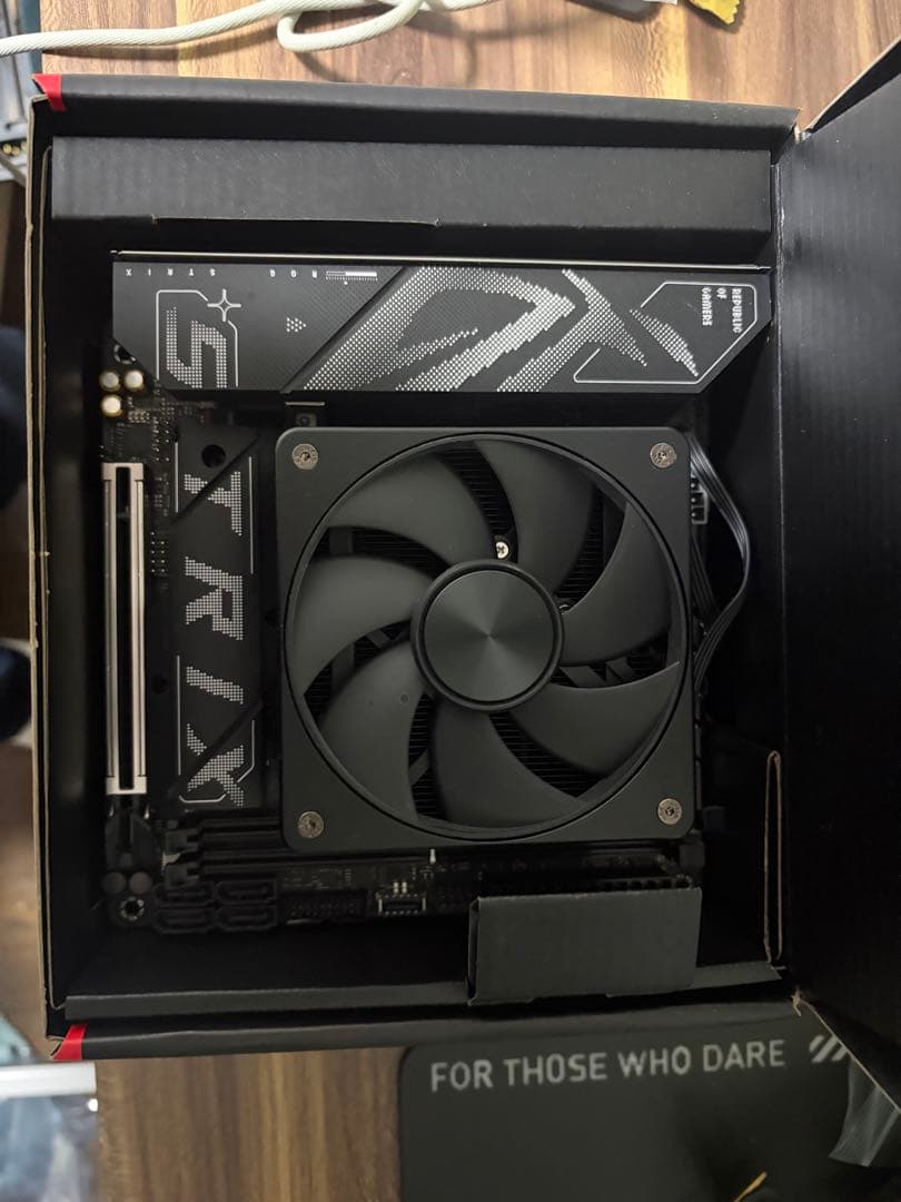 マザーボード ASUS ROG STRIX B860i +intel 245k