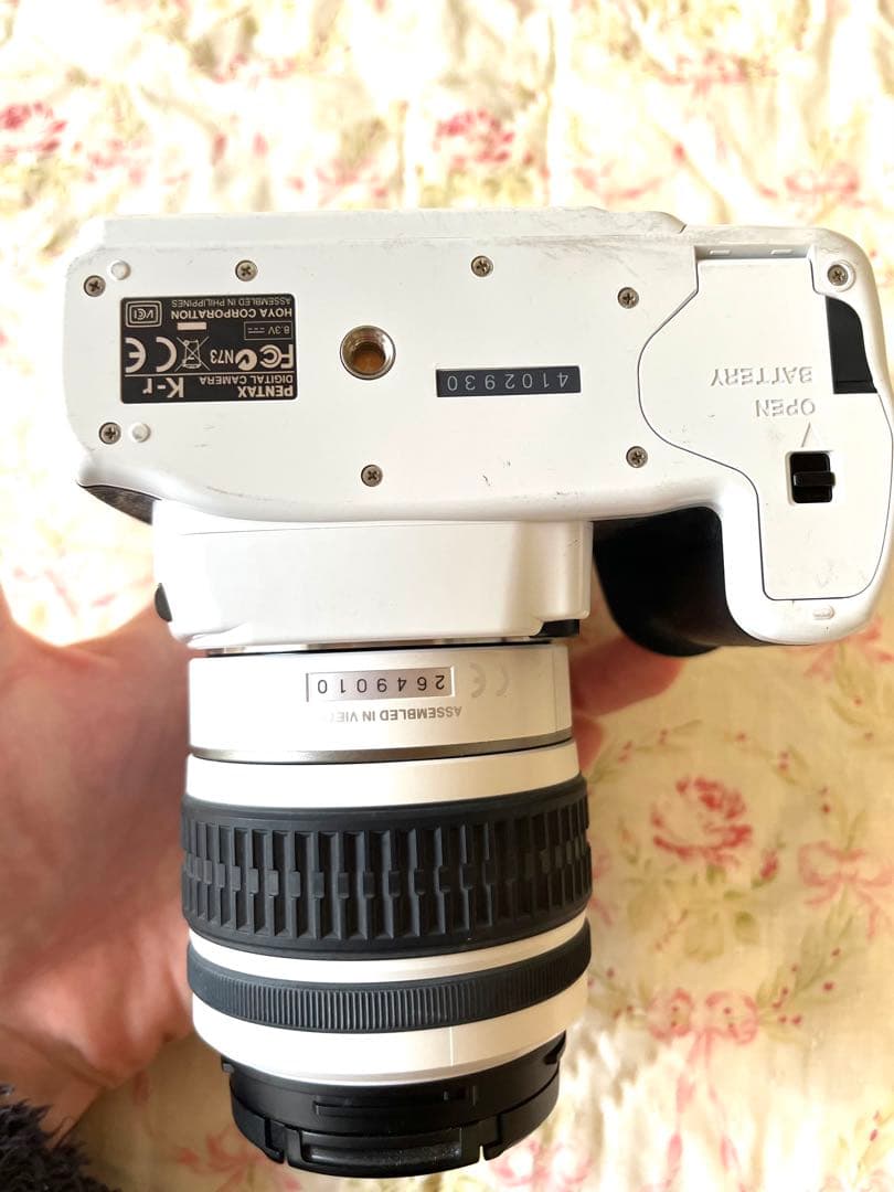 【最大値下げ】PENTAX K-r ホワイト デジタル一眼レフカメラ