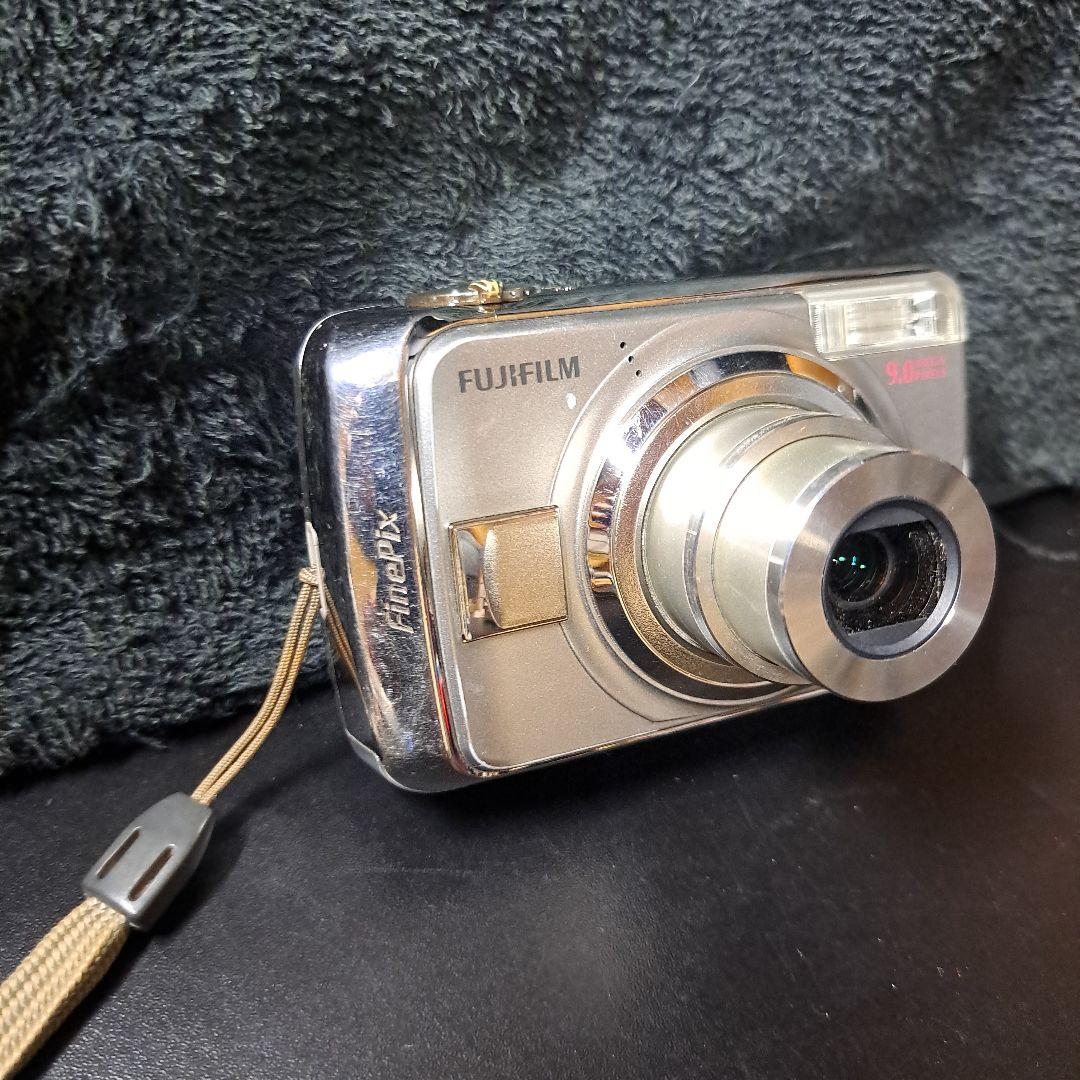FUJIFILM デジタルカメラ 9.0　メガピクセル