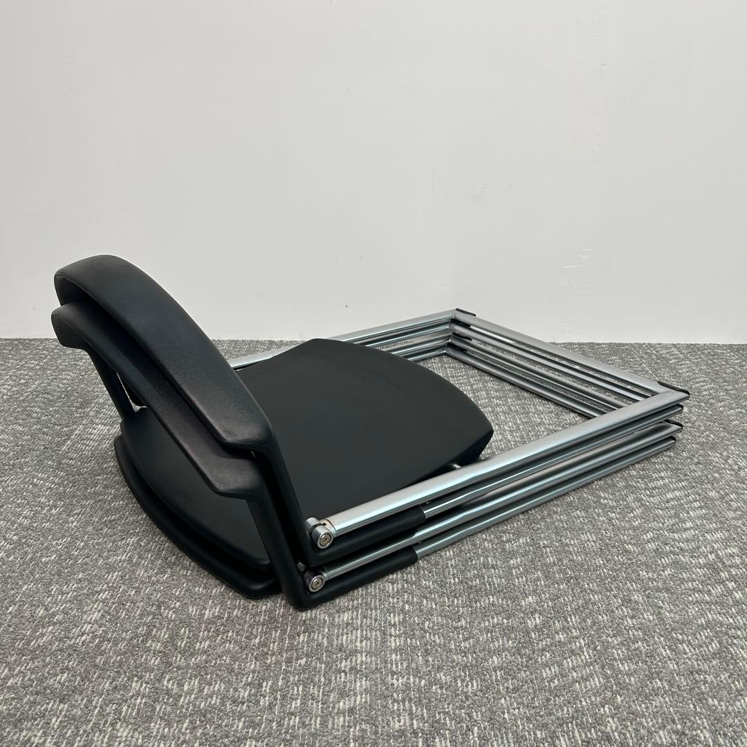 めろう【3脚セット】Cassina Ixc. BRONX 1010