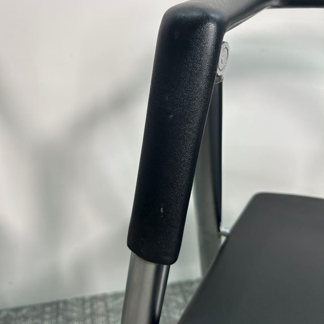 めろう【3脚セット】Cassina Ixc. BRONX 1010