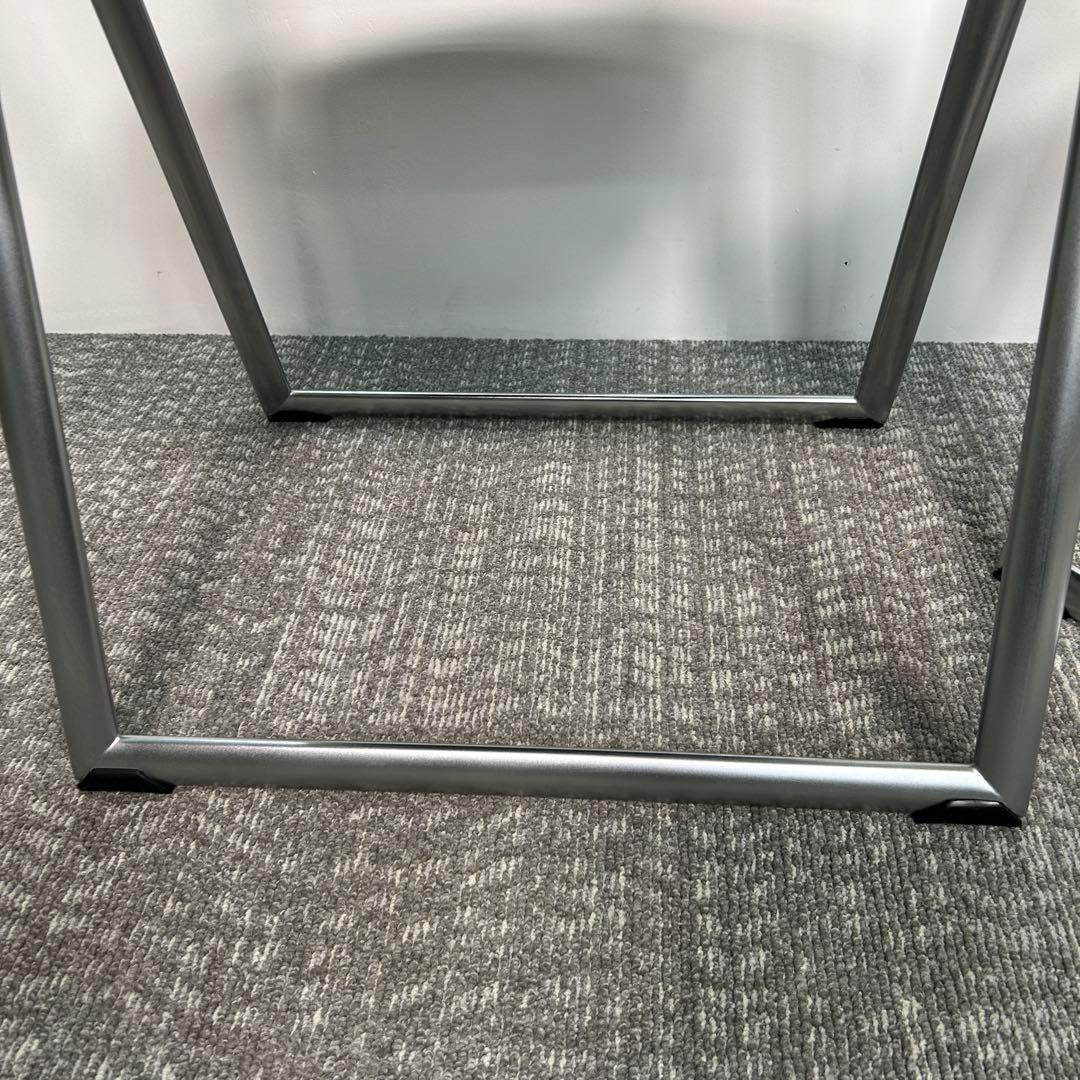 めろう【3脚セット】Cassina Ixc. BRONX 1010