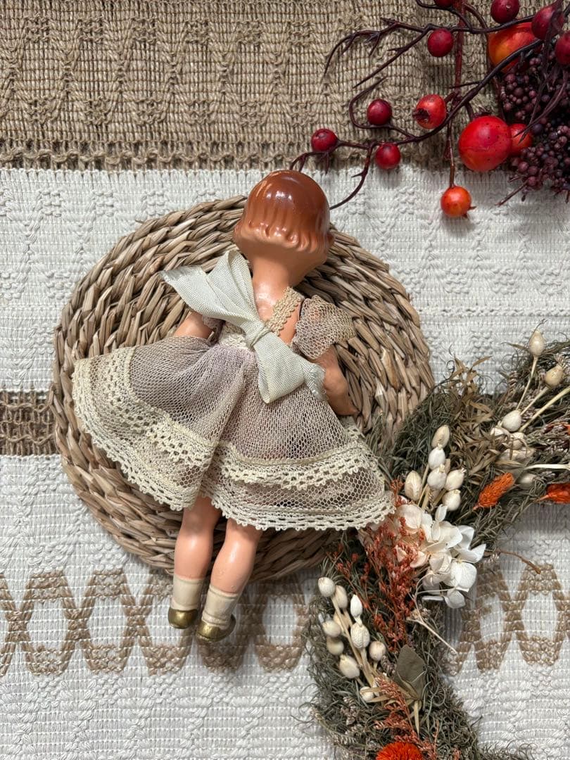 ドイツ　ECW社　アンティークドール