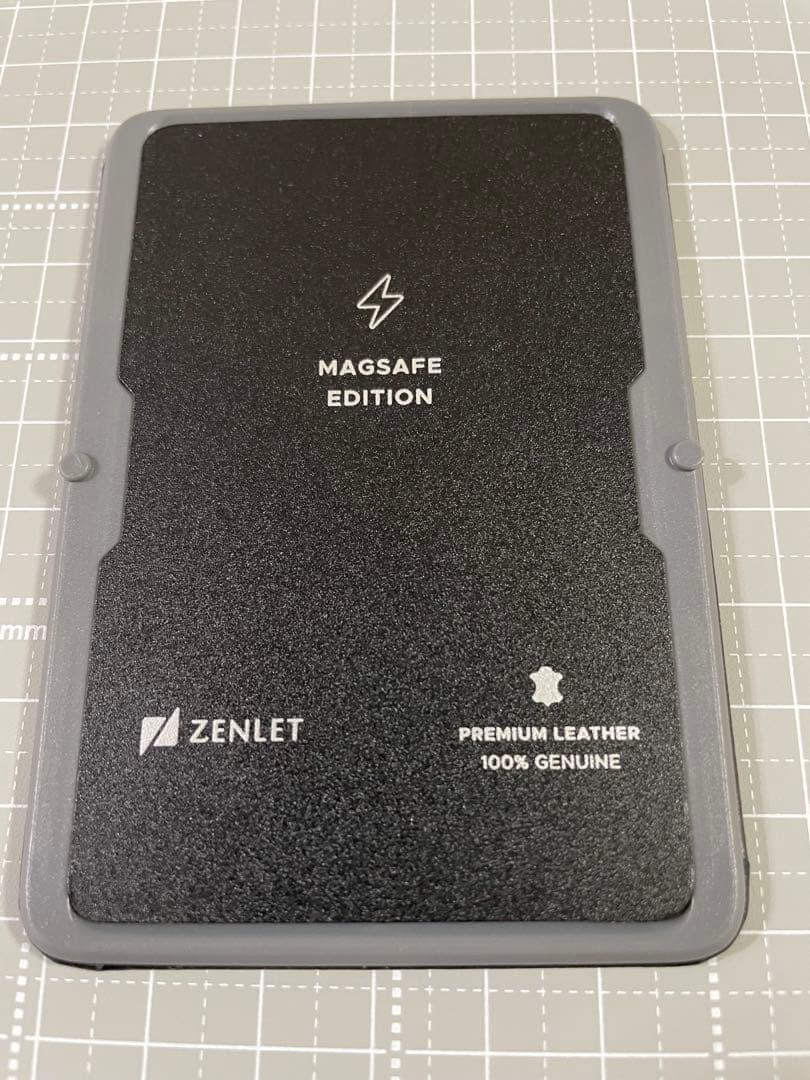 【新型】Zenlet 3 Pro Max スペースグレーとパネル3点