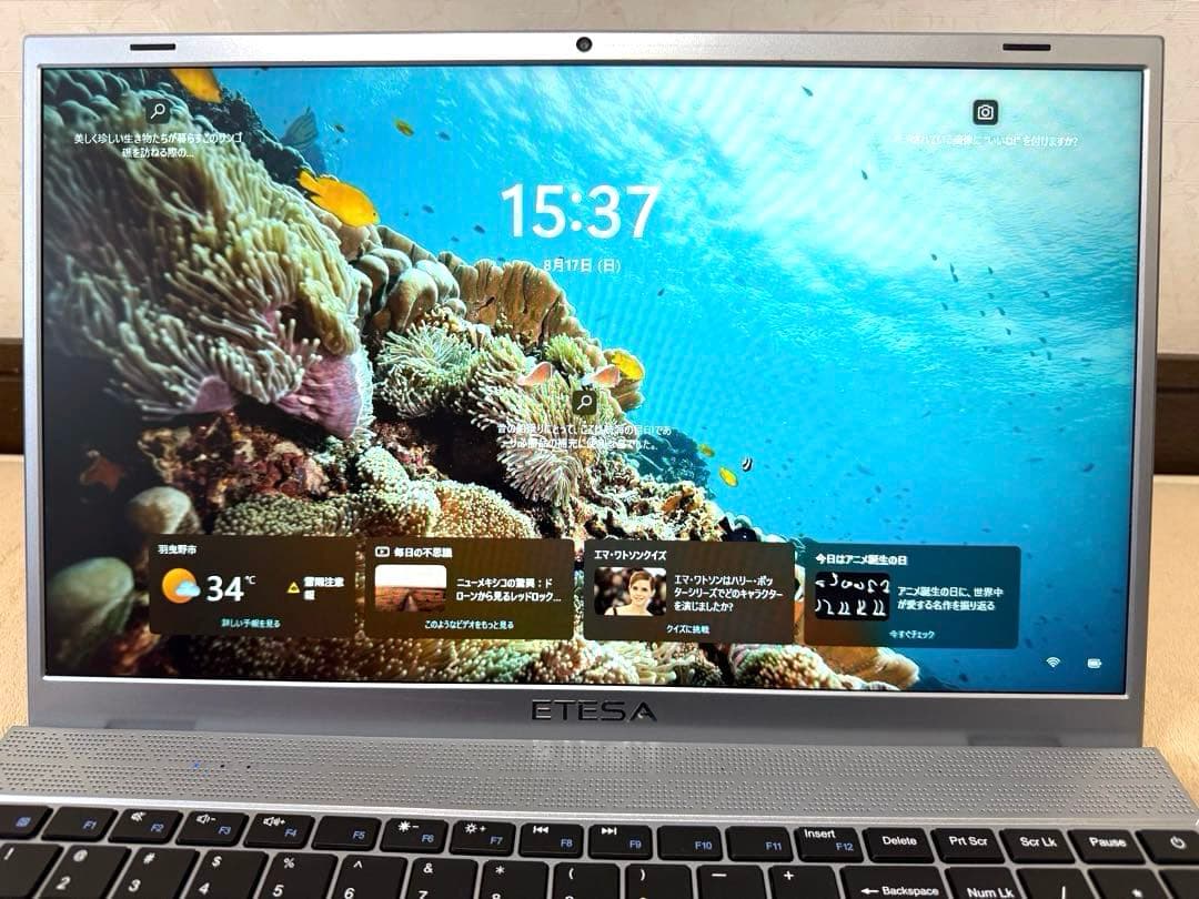 薄型ノートパソコン　office