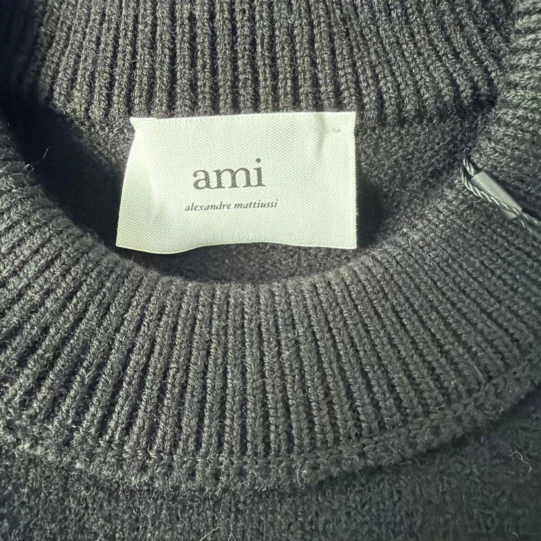 l*y様 ⭐️Ami Paris⭐️ブラック　ロゴレッド　厚手セーター　Sサイズ