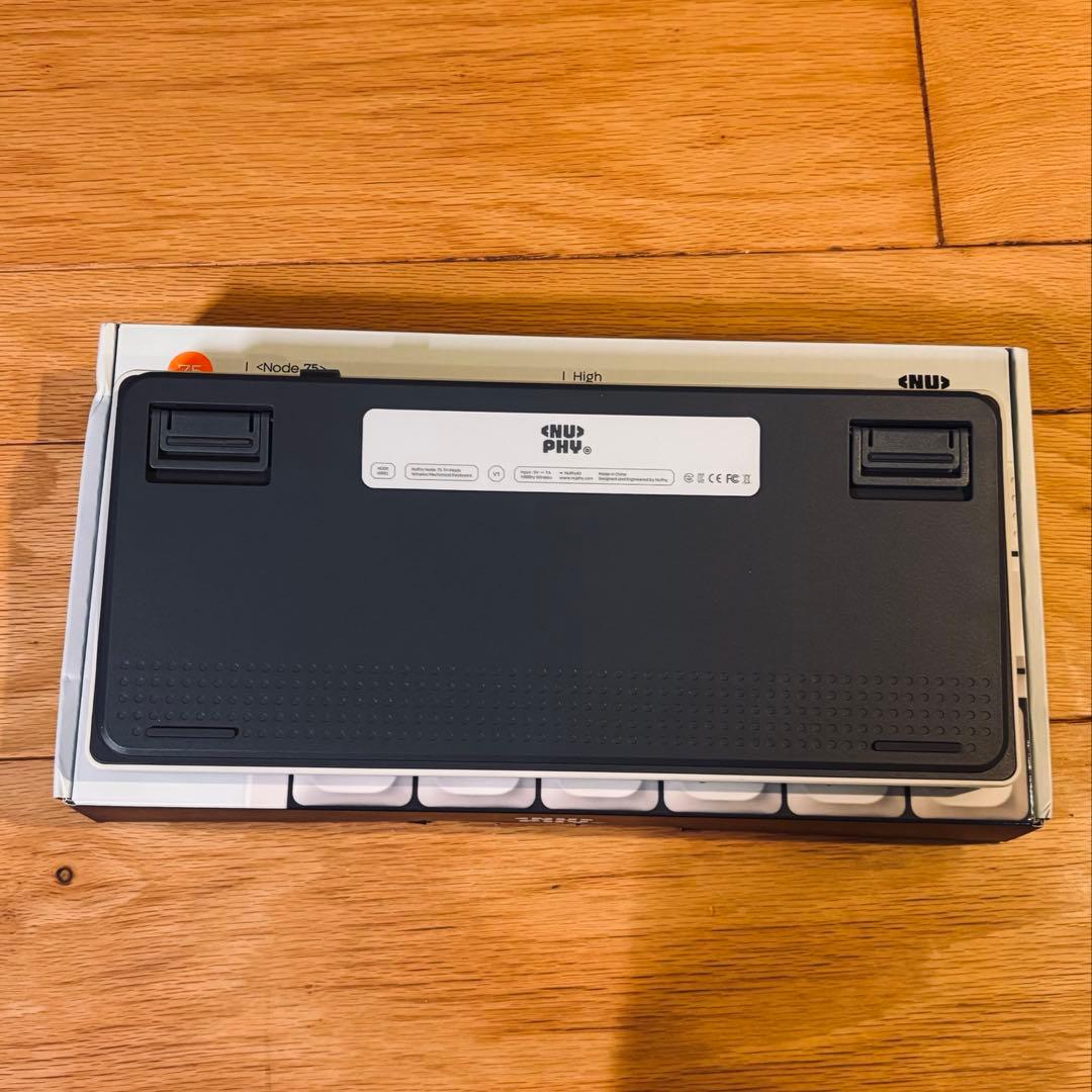 A*t様 Nuphy Node 75 High profile 静音軸
