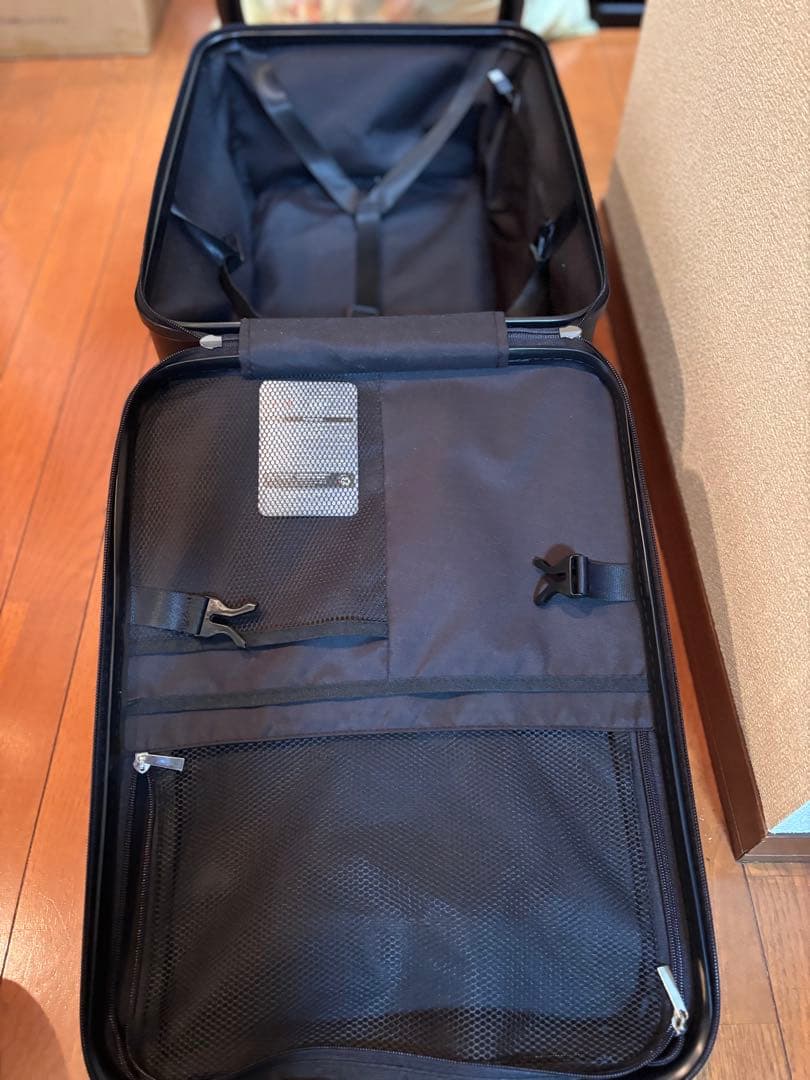 キッズトラベル　キャリーNEO 子ども乗れるキャリーケース