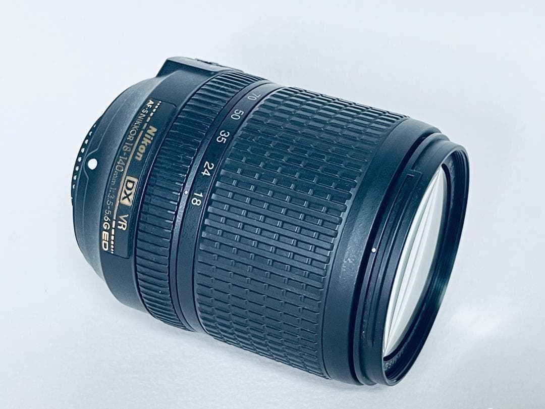 【新品同様】Nikon AF-S DX 18-140mm f/3.5-5.6G