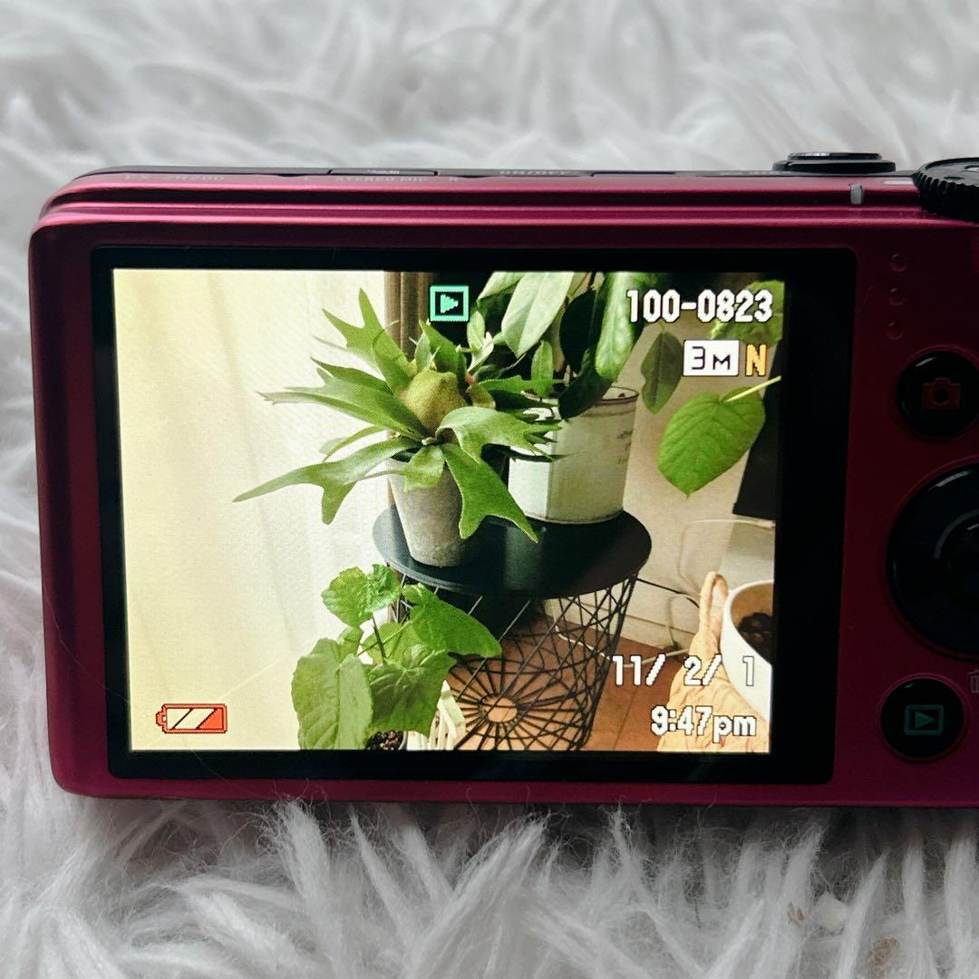 【美品】CASIO EXILIM EX-ZR200 コンパクトデジタルカメラ