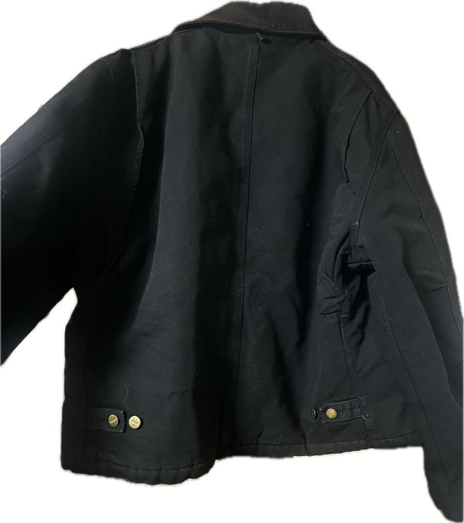 Carhartt ブラックジャケット
