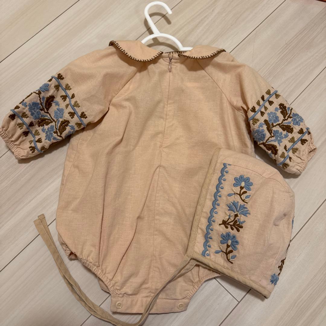 【本日限定お値下げ】apolina ロンパースとボンネットセット