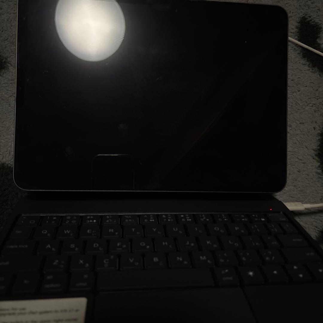 ipad pro 第二世代11.5インチ256GB RGBキーボード付 値下げ可