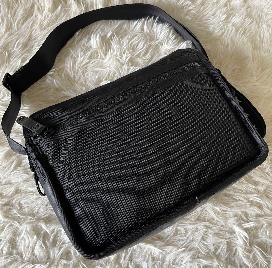 PORTER ✨ショルダーバッグ　メッセンジャーバッグ ヒート マグライト付