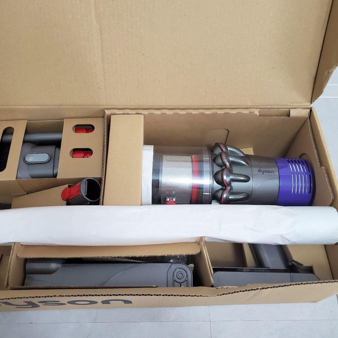 未開封✨️Dyson cyclone v10 fluffy サイクロンクリーナー