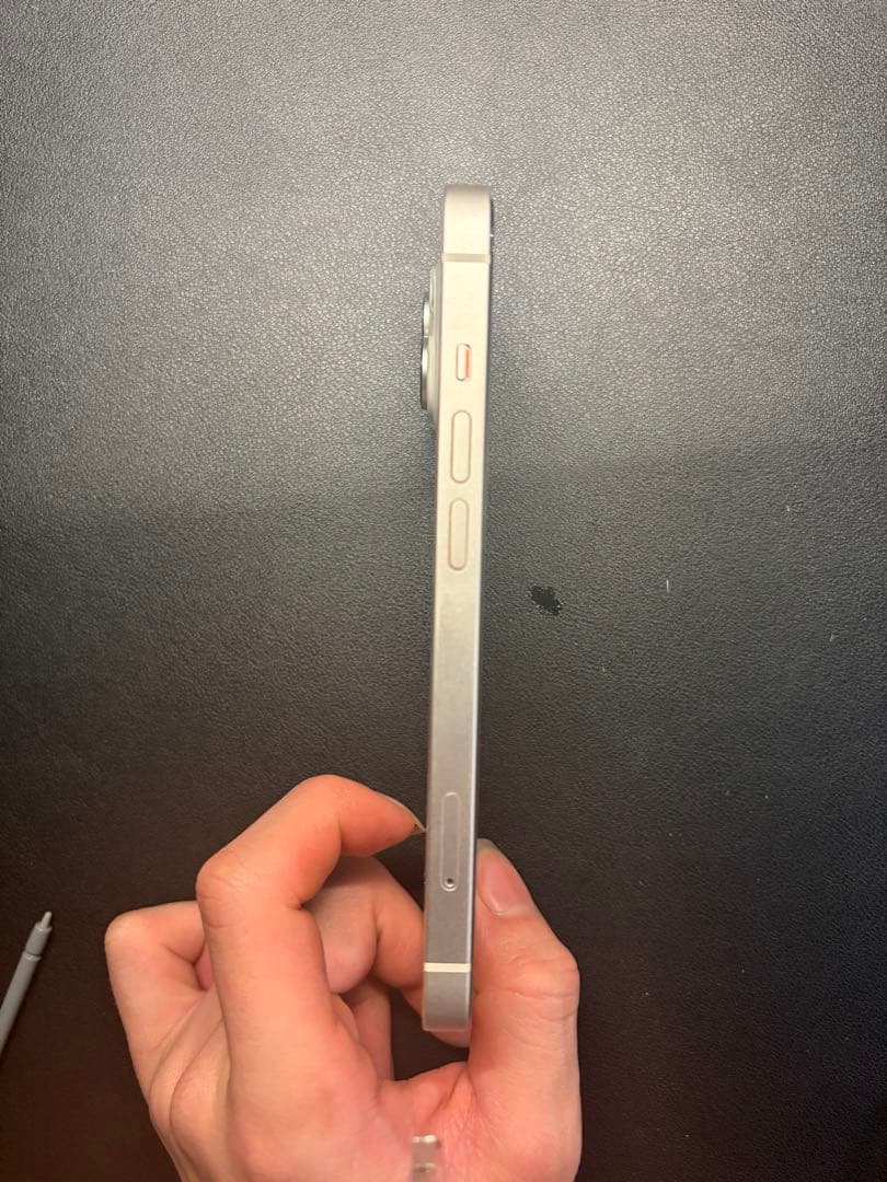 iPhone14 128G ホワイト