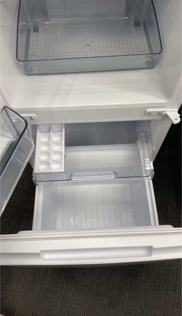 ★中古！SHARP ノンフロン冷凍冷蔵庫 SJ-D15JJ-W 2022年