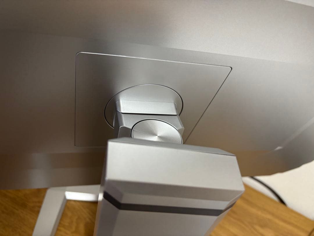 Innocn 32インチ　4Kディスプレイ