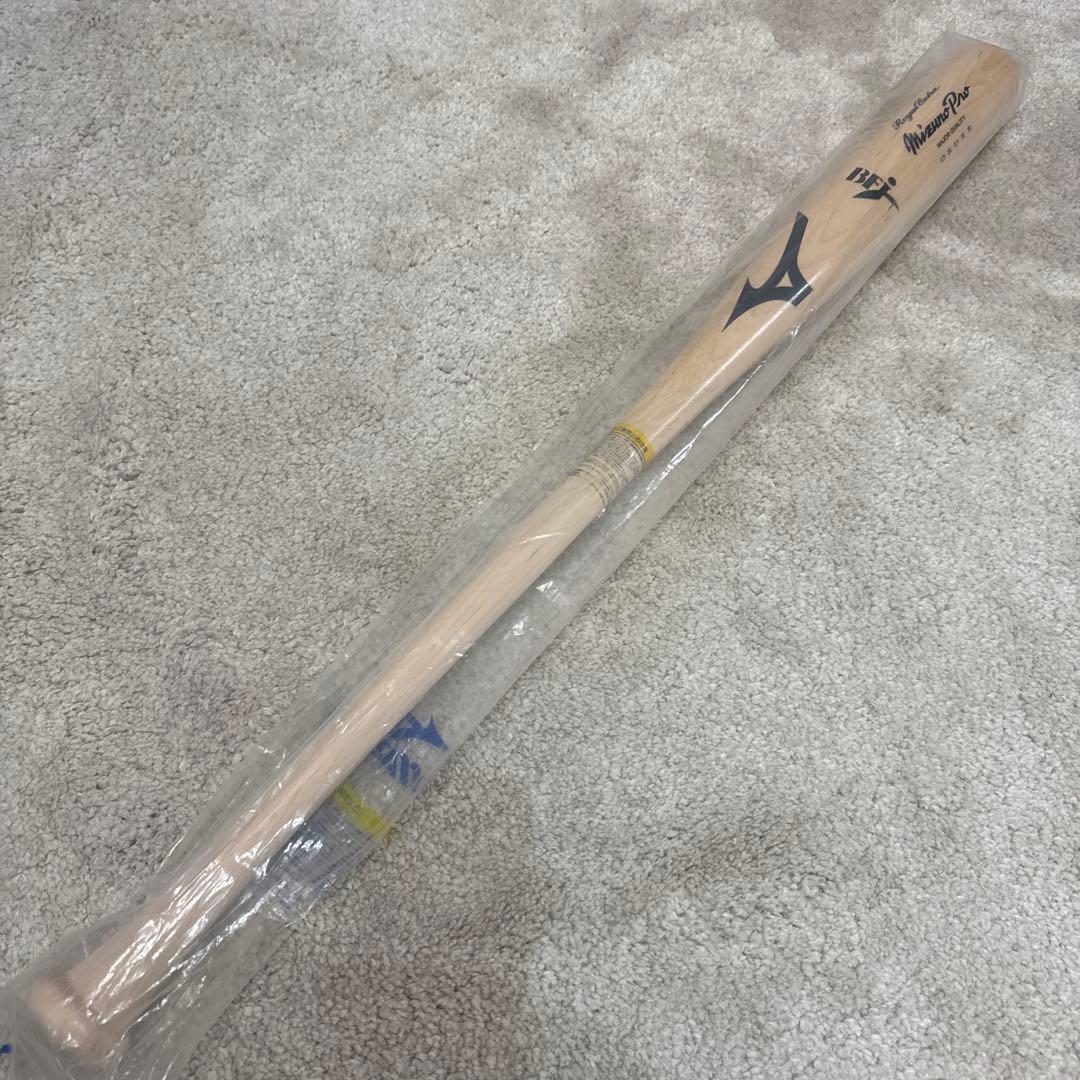 た*ー様 BFJ BS55 T岡田モデル　木製バット未開封