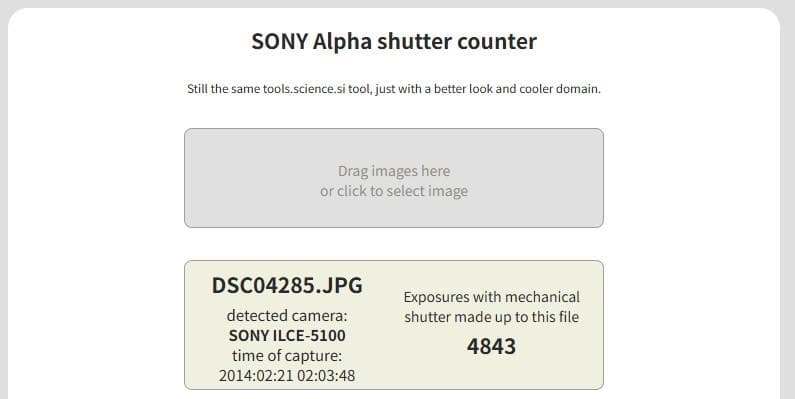 【美品】Sony α5100 ホワイト 4843ショット デジタルカメラ