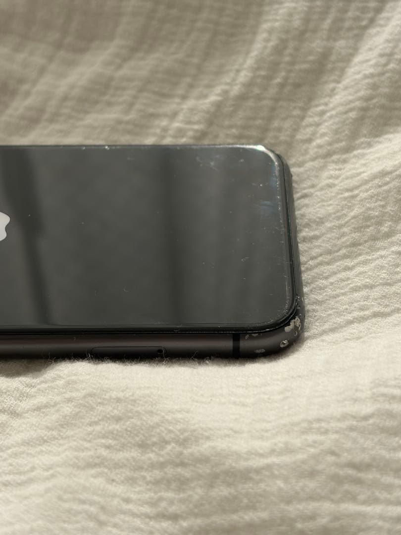 【SIMフリー】iPhone11 64GB ブラック画面ひび割れあり