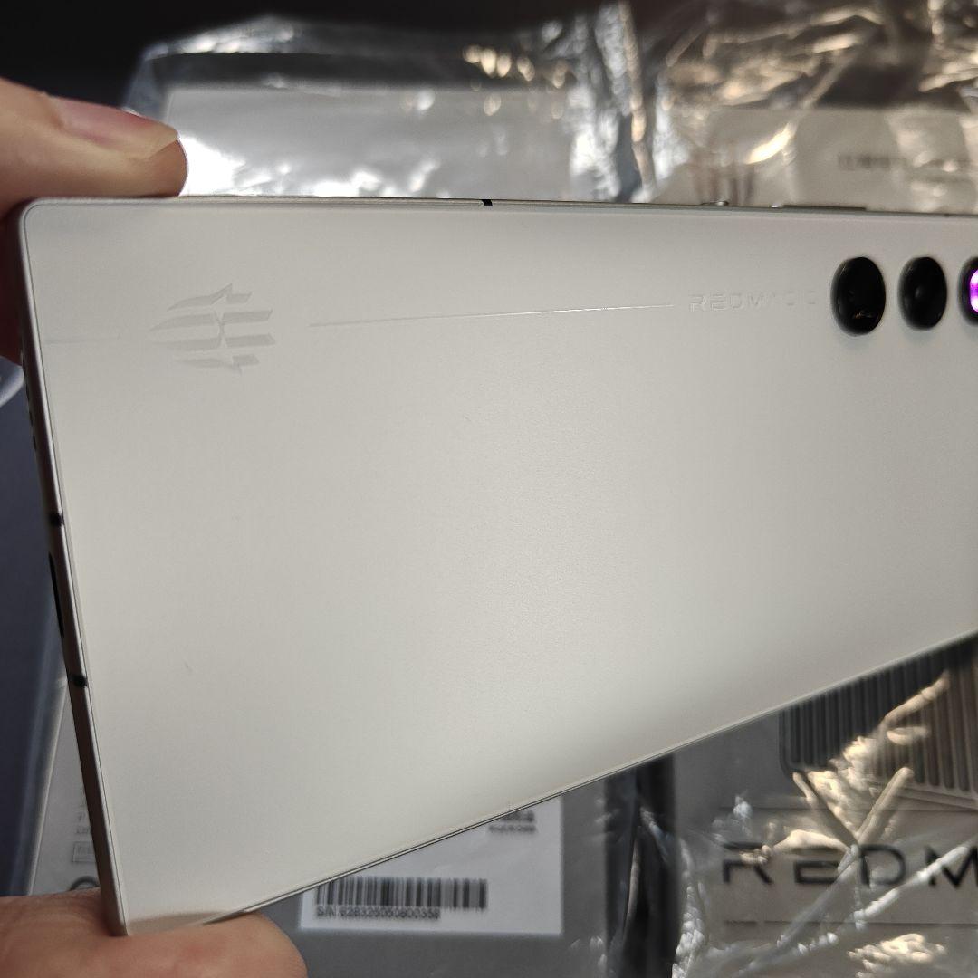 m*o様 レッドマジック REDMAGIC 10 AIR 512G ホワイト