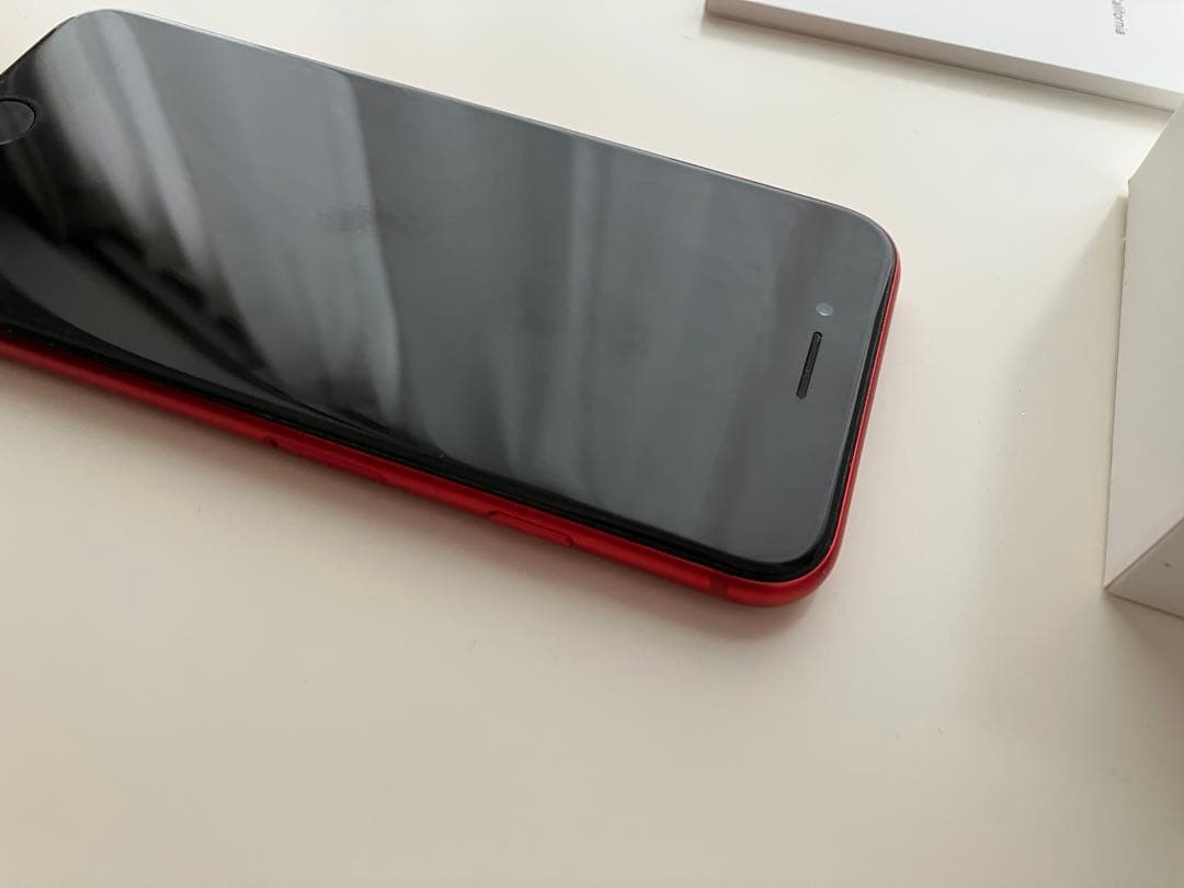 Apple iPhone SE レッド(第2世代) SIMフリー