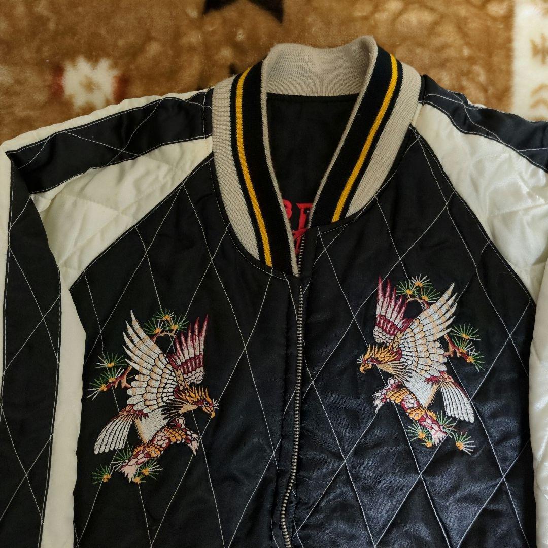 スカジャン 赤い悪魔 刺繍 黒