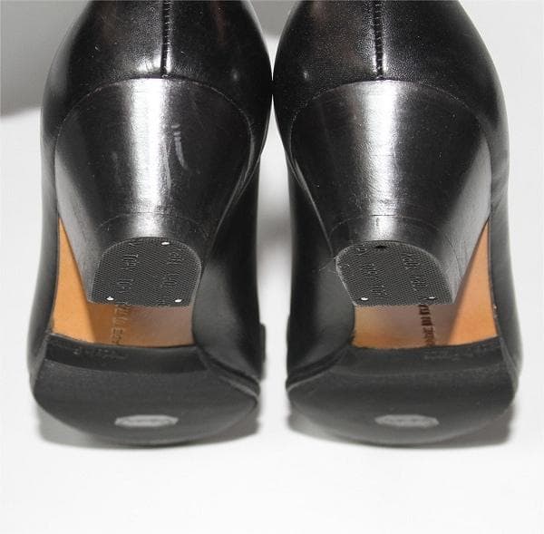 N*i様 Ferragamo ヴァラ リボン パンプス 黒 5C ヒール3.5c