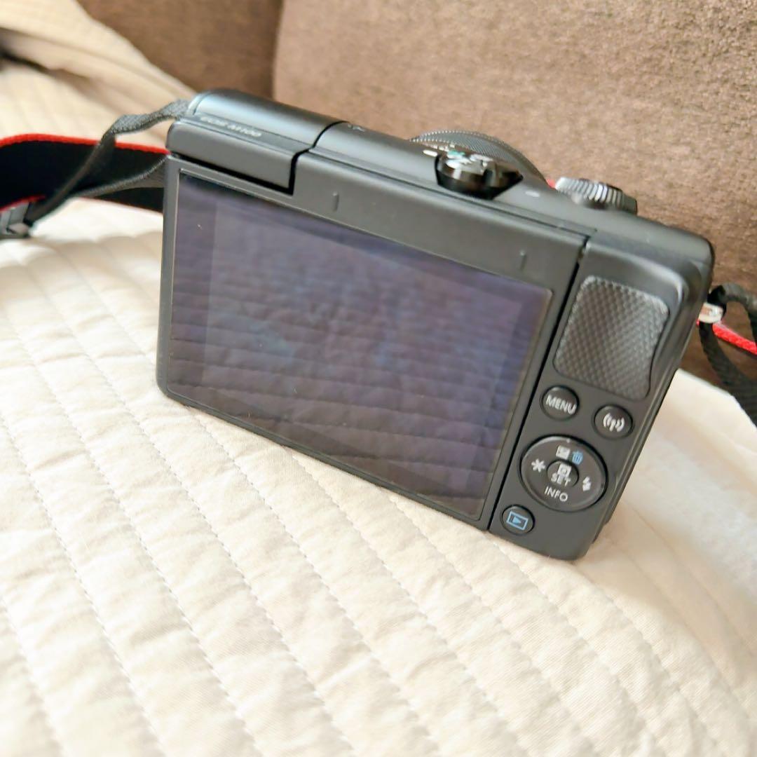 矢*吹様 EOS M100 ダブルズームキット