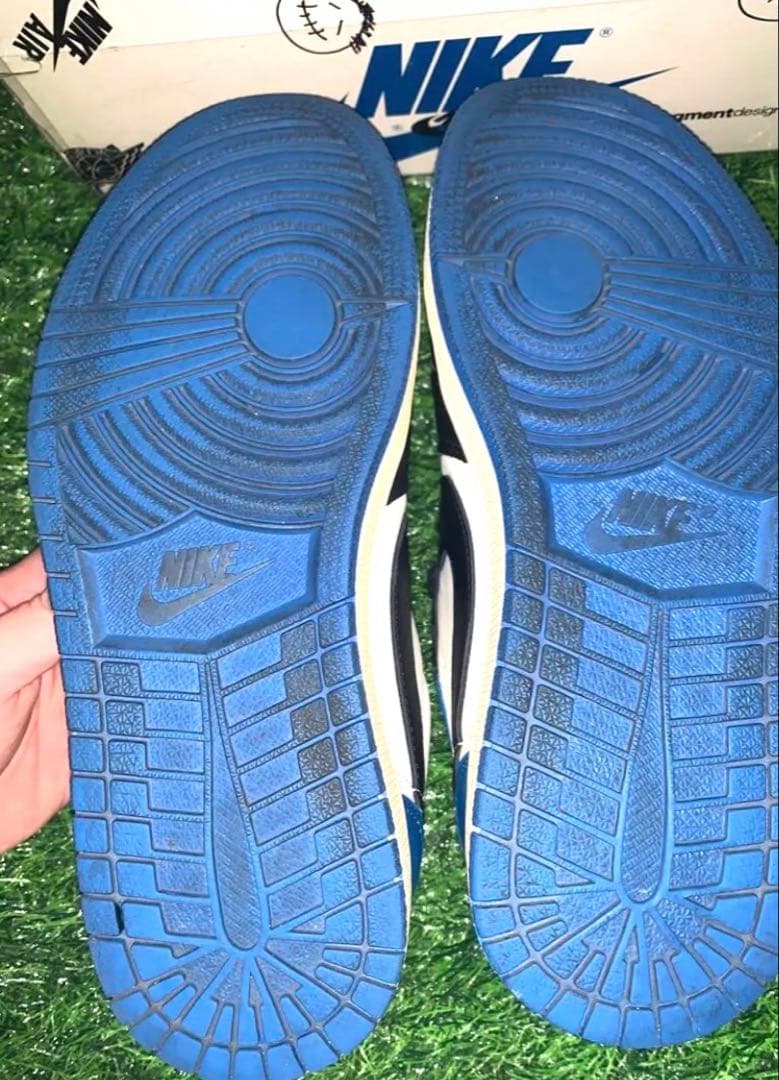 【最終値下げ】トラヴィス・スコット×フラグメント×エアージョーダン1 Low