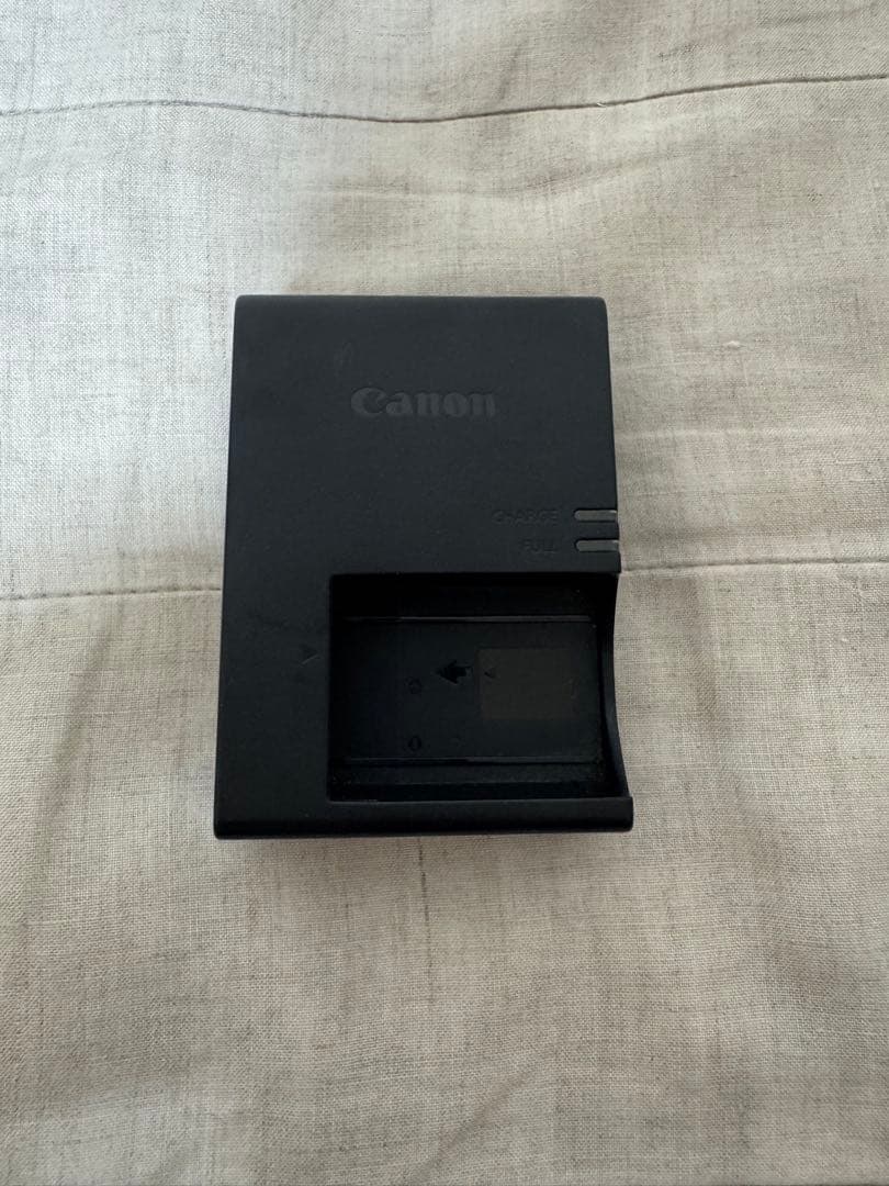 Canon EOS 9000D ダブルズームキット