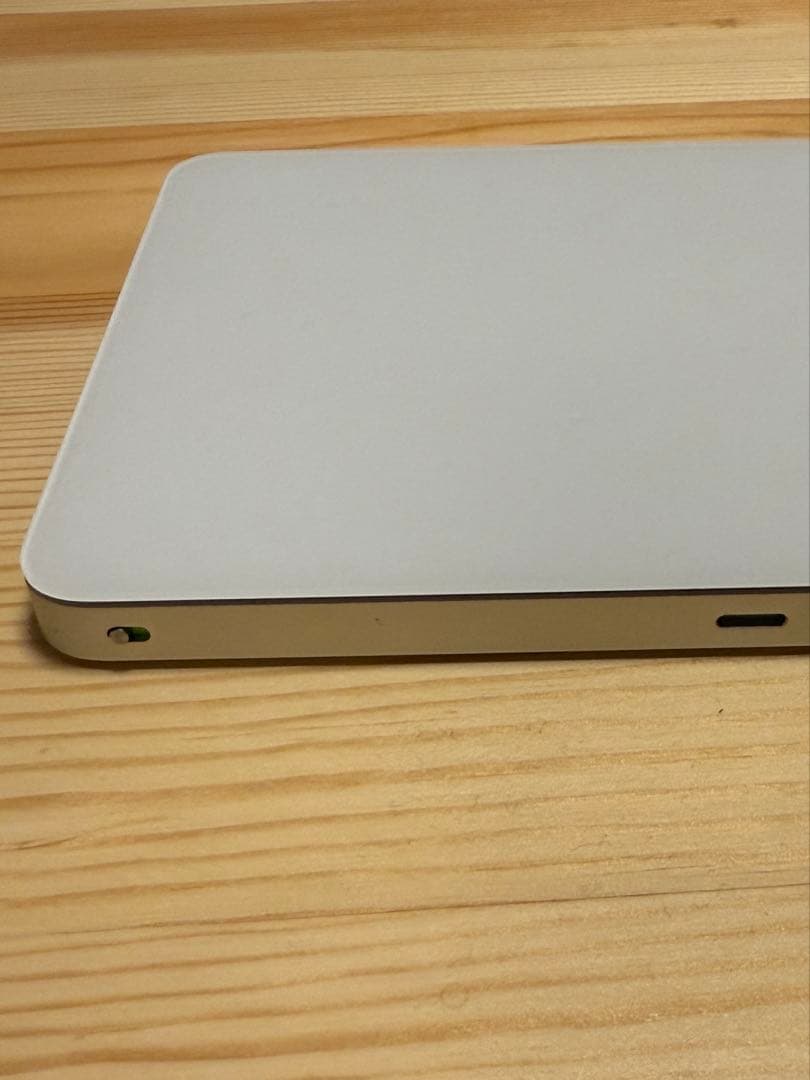 L*Y様 【美品】Apple Magic Trackpad 2 ホワイト ワイヤ