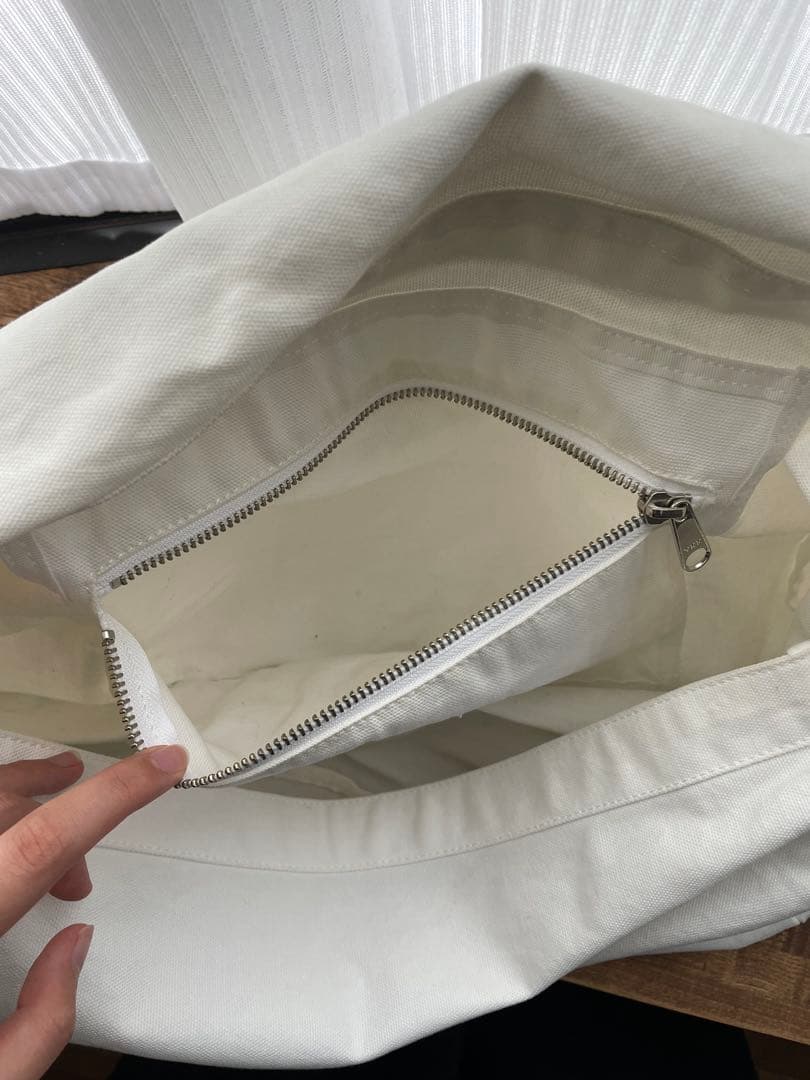 【Old Folk House】Studs Shoulder Bag