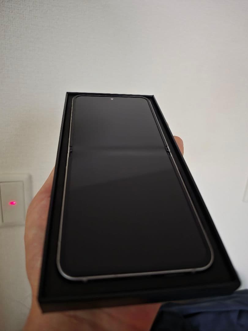 h*k様 Galaxy Z Flip 6 国内版 SIMフリー 256GB シル